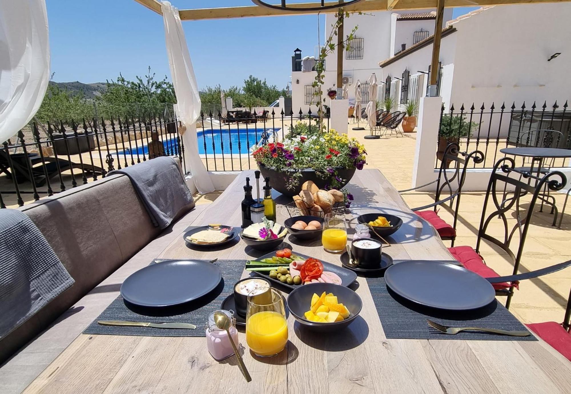 B&B Casa Blanca Oria Ngoại thất bức ảnh